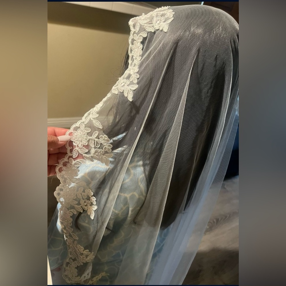 White Lace Cathedral Veil